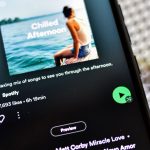 Spotify Tests Card-Style User Profiles for Discovery