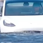 Tesla Model Y Drives in the Dubai Flood